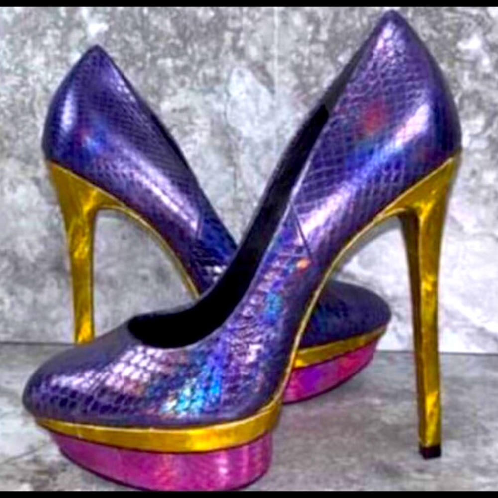 New - B Brian Atwood Pumps